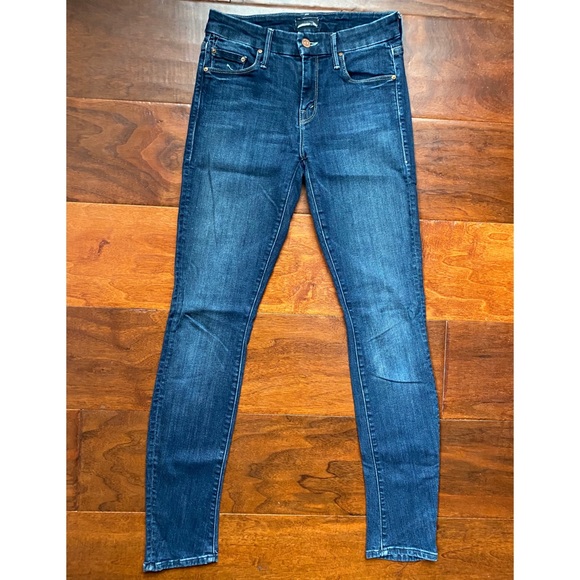 MOTHER Denim - MOTHER the “Looker” jeans size 25